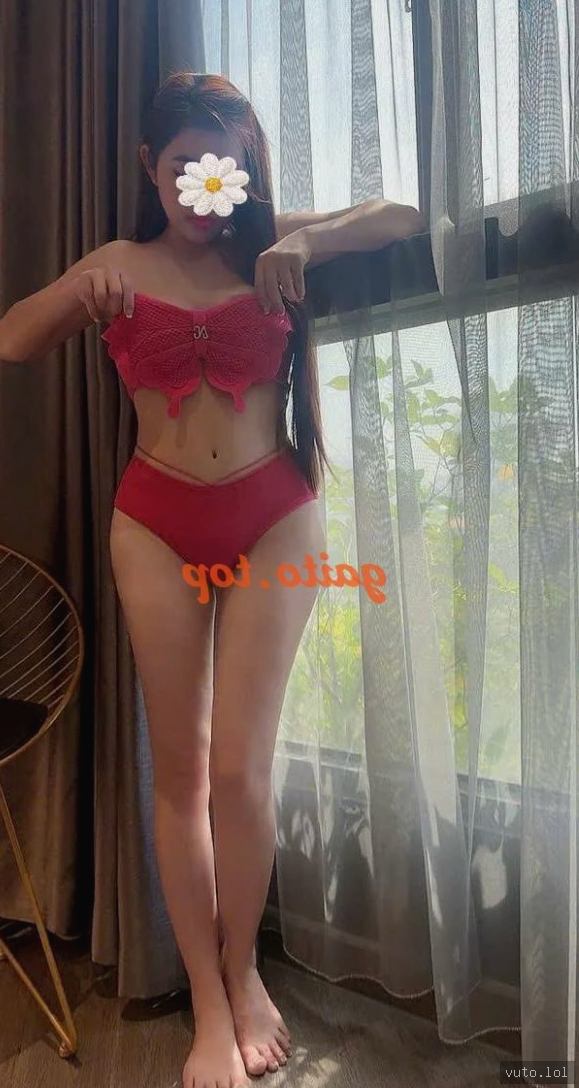 Ngọc Tuyền – Chân dài, không vội vàng – Triển ngay – Phú Nhuận, Sài Gòn – ảnh 4