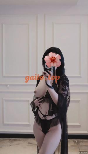 Lệ – ảnh