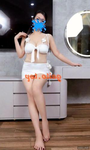 Hà Phương Em – ảnh