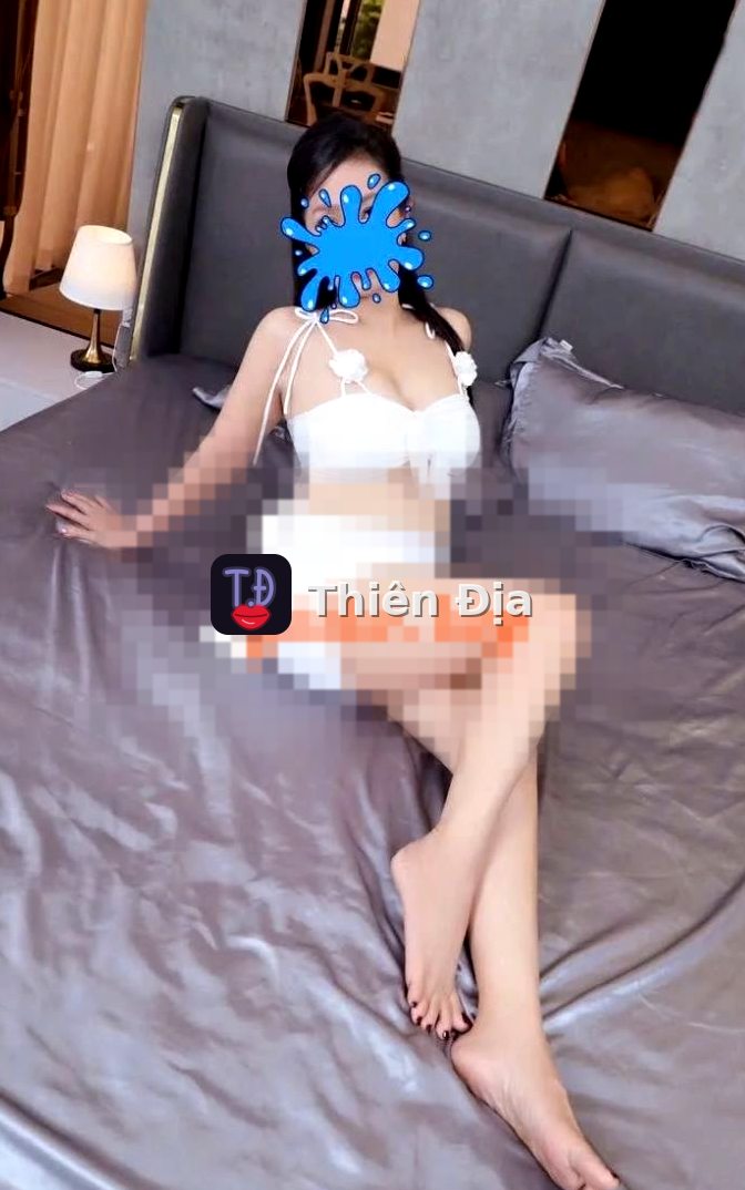 Hà Phương Em – gái gọi Quận 9