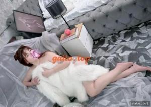 Diễm My – ảnh