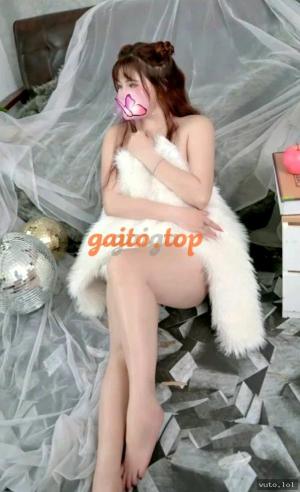 Diễm My – ảnh