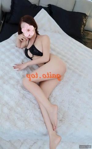 Huyền Chi Em – ảnh