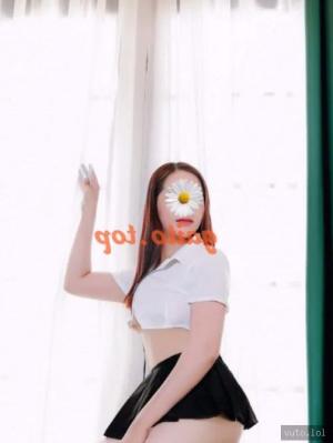Lyly Vẻ – ảnh