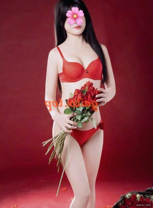 Gia Hân 2006 – Da trắng, bú liếm giỏi – Check ngay – Quận 10, Sài Gòn – ảnh 3