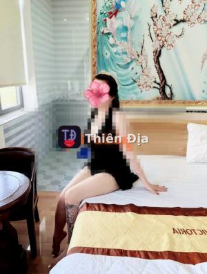 Thuỳ Linh Thích – gái gọi Ninh Kiều