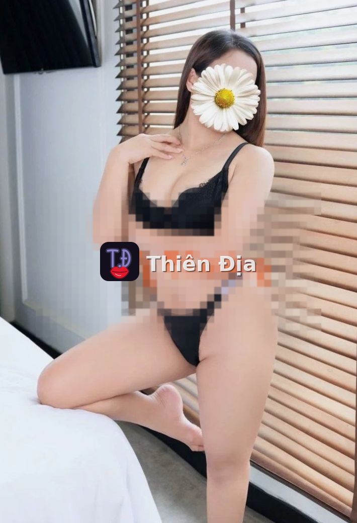 Kiều Trinh Face – gái gọi Nha Trang