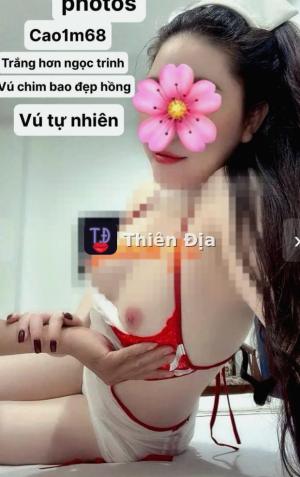 Ngọc Trinh Chân – ảnh