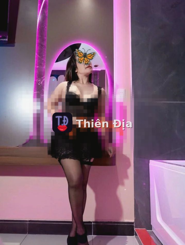 Đan Trinh – gái gọi Dĩ An
